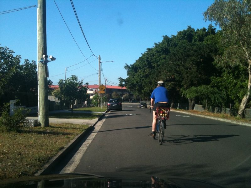 Traffic flow camera in action