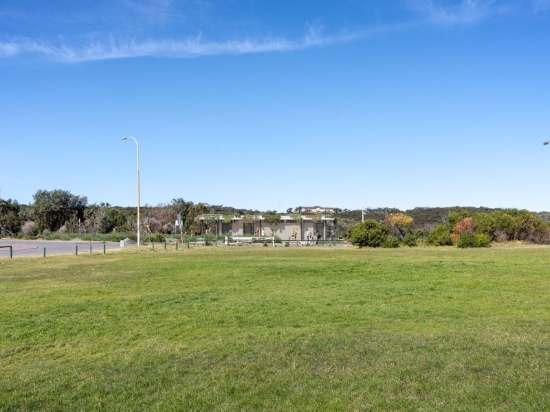 La Perouse Headland Amenities Block Upgrade - distant view 