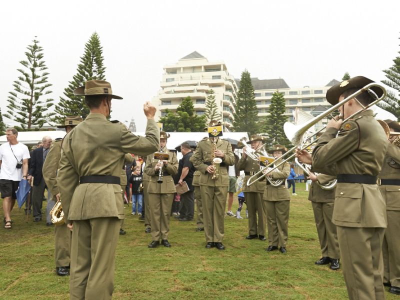 Fallen Lifesavers Memorial official opening 27 April 2014